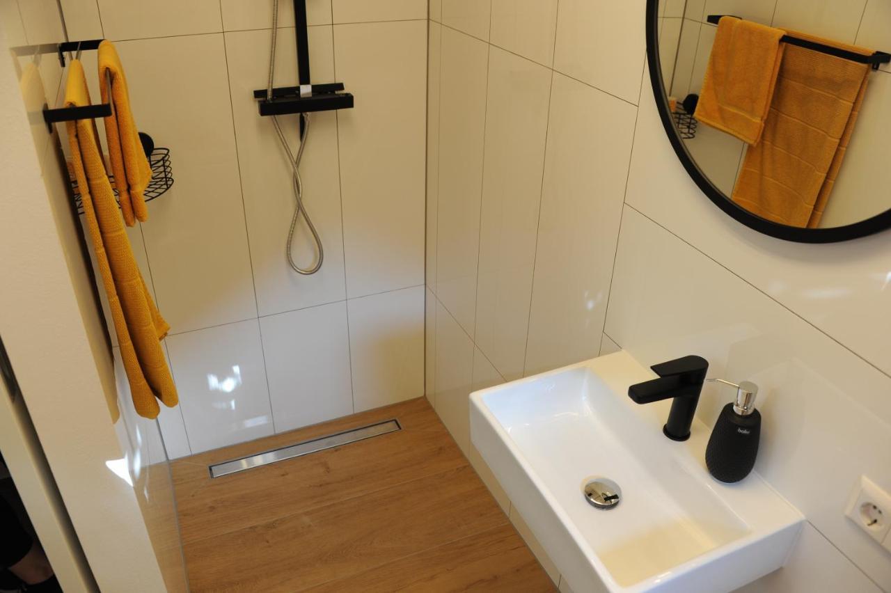 Studio-Apartment Kontaktloser Check-In Meckenbeuren Exterior photo
